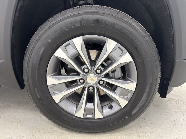 used 2026 Chevrolet Equinox car, priced at $28,988