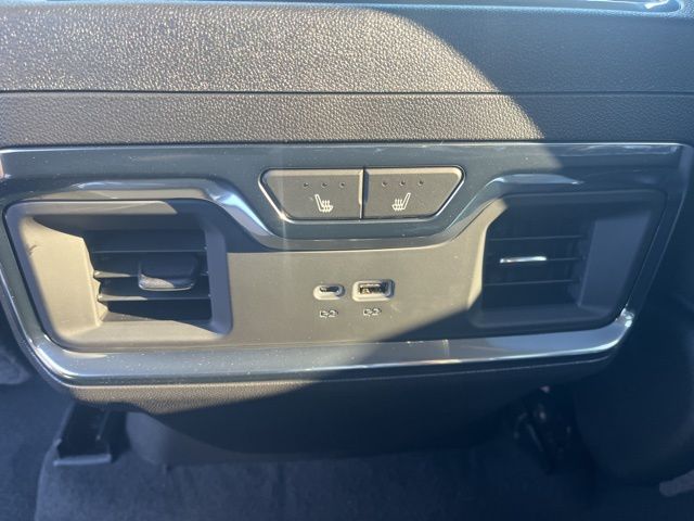 2026 GMC Sierra 3500HD Pro:45010