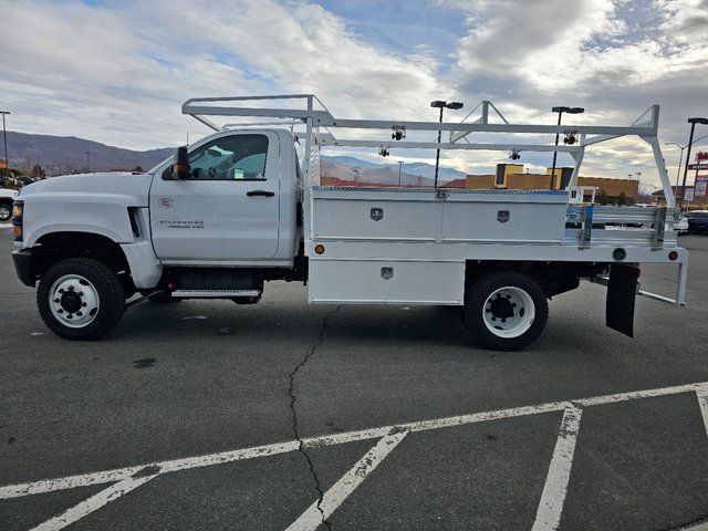 2023 Chevrolet Silverado 4500HD Work Truck 9