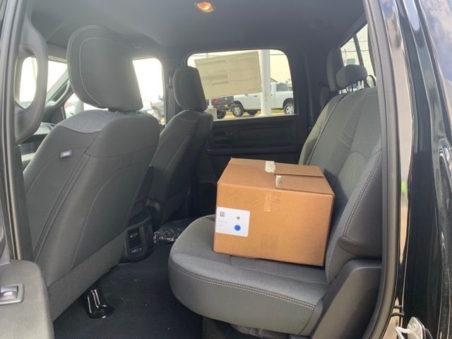 2024 Ram 3500 Tradesman - Diamond Black Crystal Pearlcoat exterior view 18