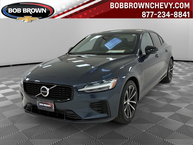 2023 Volvo S60 Recharge T8 Core Dark Theme eAWD