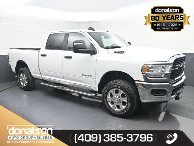 Bright White Clearcoat 2024 RAM 2500 Pickup Truck Four-Wheel Drive 8-Speed Automatic