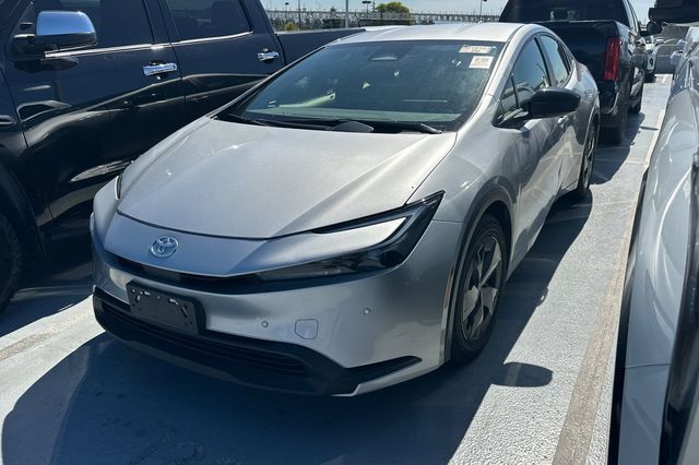 Cutting Edge 2025 Toyota Prius Hatchback Front-Wheel Drive Continuously Variable Transmission