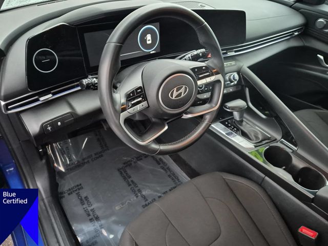 Used 2025 Blue Hyundai SEL Convenience image 16