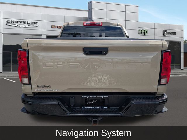 View vehicle photo 5