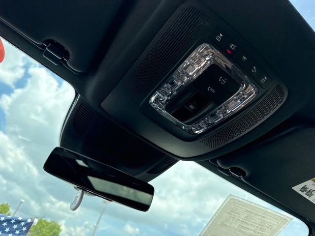 2024 Mercedes-Benz GLS - $68,988