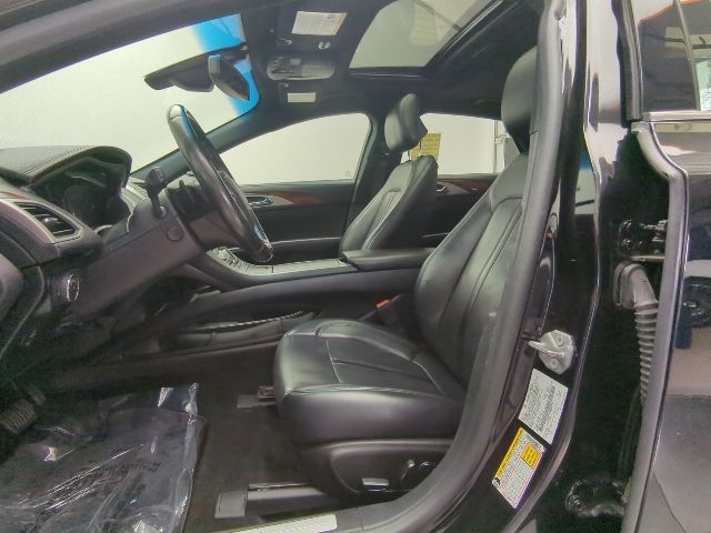 2019 Lincoln MKZ Reserve II AWD's photo
