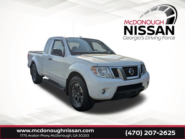 Glacier White 2016 Nissan Frontier Pickup Truck 4X2 5-Speed Automatic Overdrive