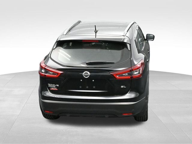 2021 Nissan Rogue Sport SL 27