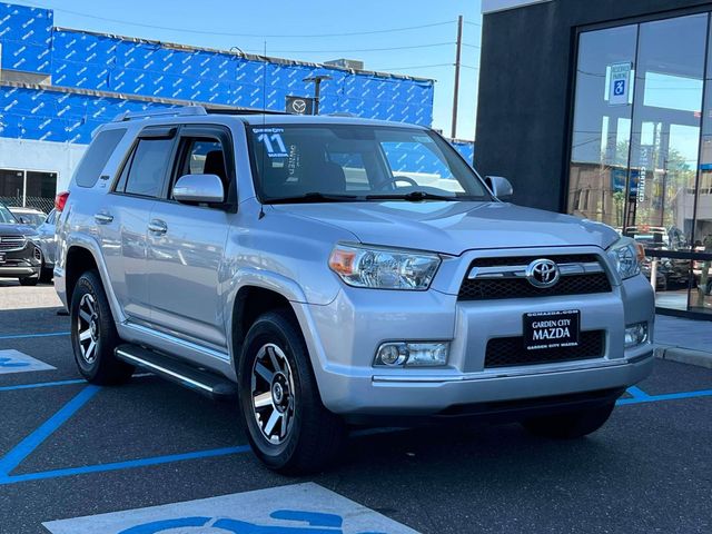 Classic Silver Metallic 2011 Toyota 4Runner SUV / Crossover Four-Wheel Drive 5-Speed Automatic Overdrive