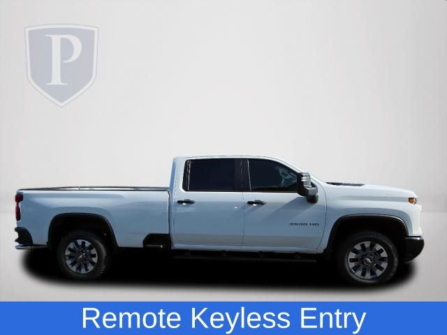 2024 Chevrolet Silverado 2500HD Custom 10