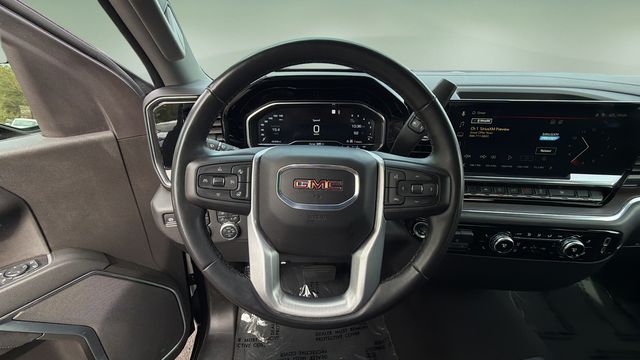 Used 2025 Silver GMC SLT image 11