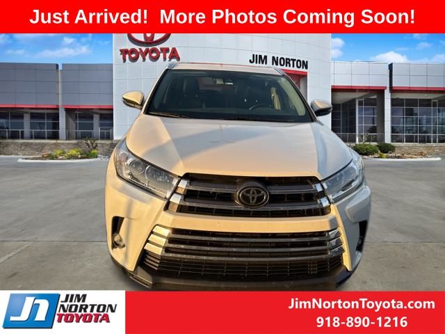 2019 Toyota Highlander Limited 3