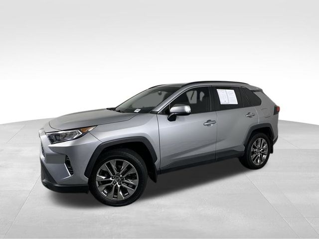 2019 Toyota RAV4 XLE Premium 2