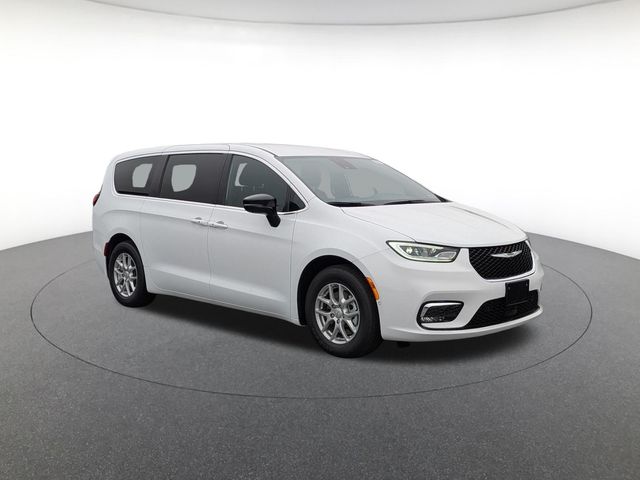 new 2026 Chrysler Pacifica car, priced at $42,445