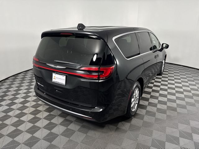 Used 2023 Chrysler Pacifica For Sale in Indianapolis, IN
