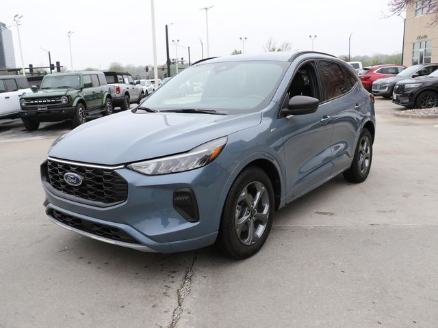 Used 2023 Ford Escape ST-Line with VIN 1FMCU0MN3PUB14886 for sale in Kansas City