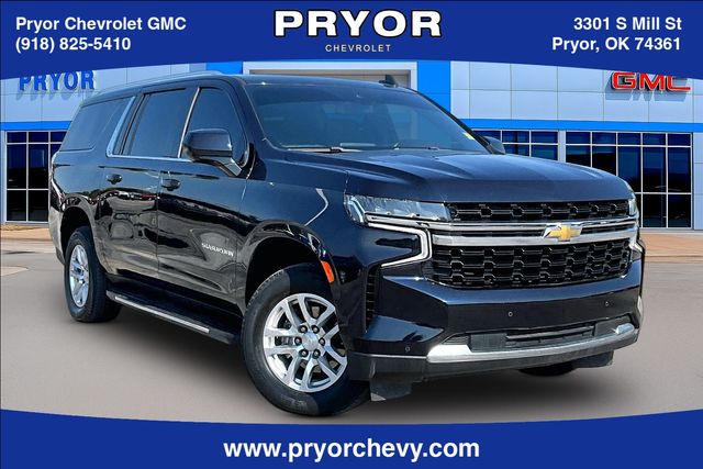 Midnight Blue Metallic 2022 Chevrolet Suburban SUV / Crossover Four-Wheel Drive 