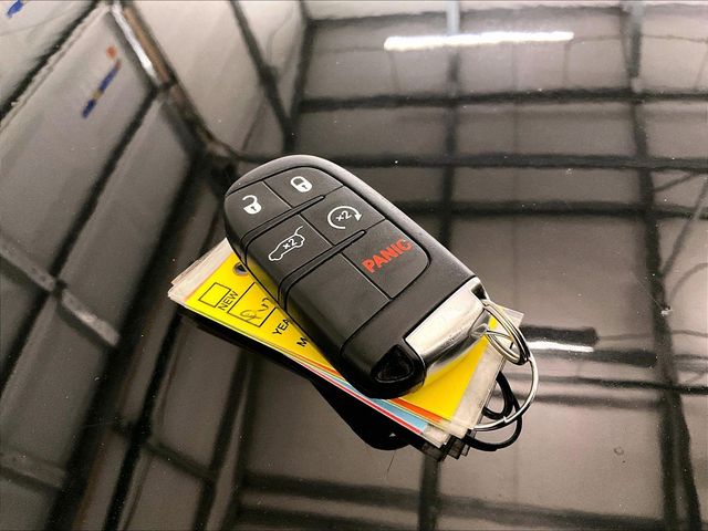 2017 Jeep Grand Cherokee Limited Black at Audi Porsche Sewickley