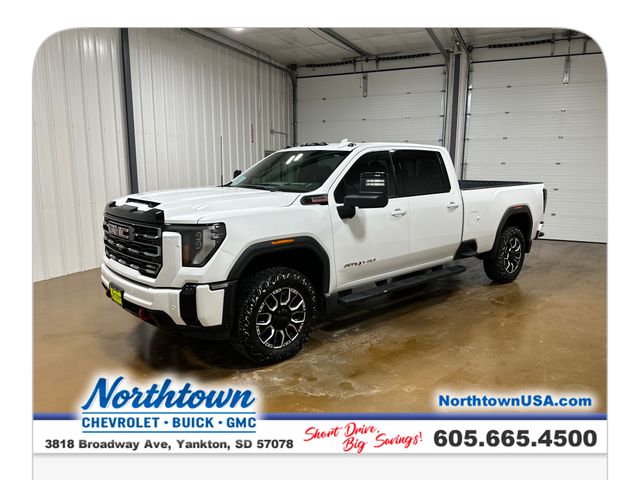 Summit White 2025 GMC Sierra 2500HD Pickup Truck Four-Wheel Drive Automatic