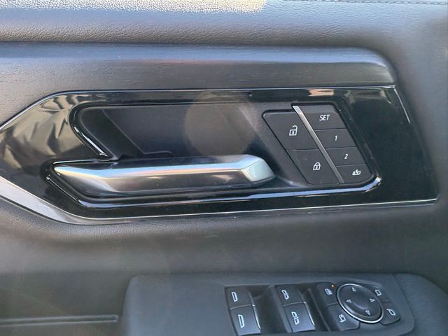 2026 GMC Yukon 4WD Denali