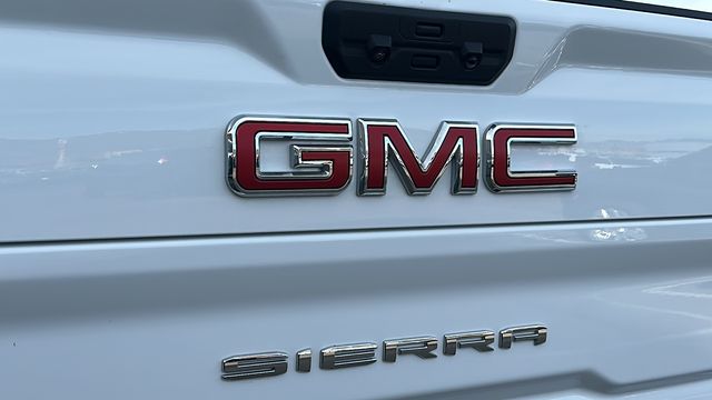 2023 GMC Sierra 3500HD AT4 5