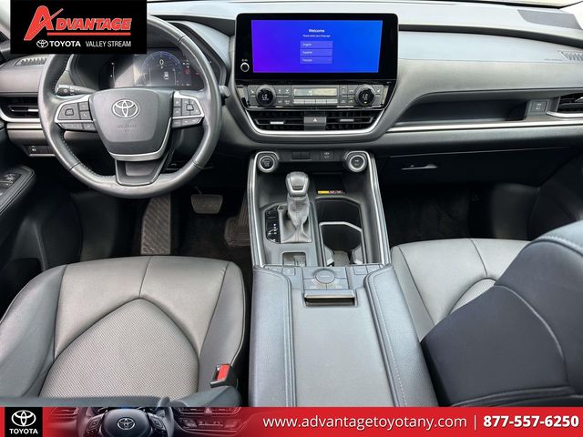 Used 2024 Toyota Grand Highlander SUV