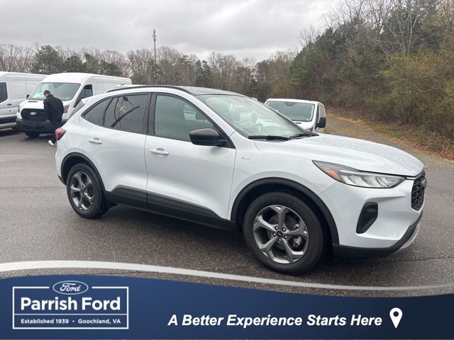 2025 Ford Escape Hybrid ST-Line FWD