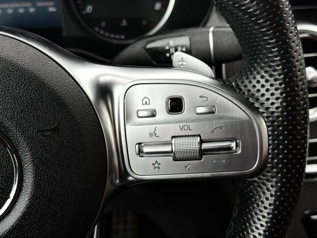 2022 Mercedes-Benz GLC