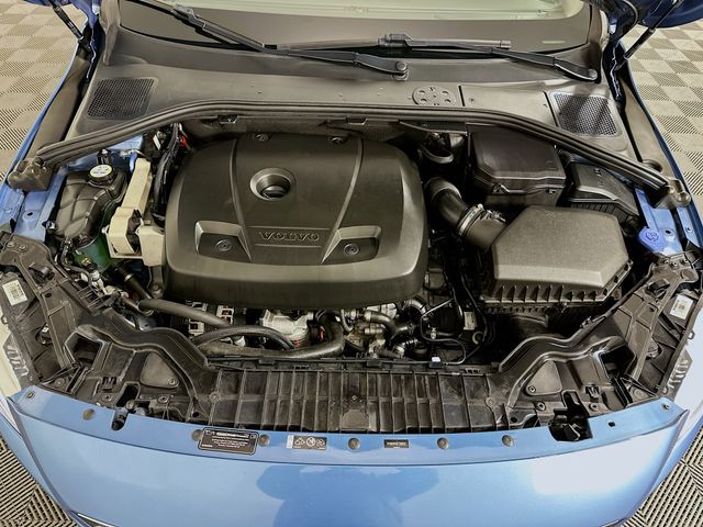 Thumbnail: 2015 Volvo S60 - 31