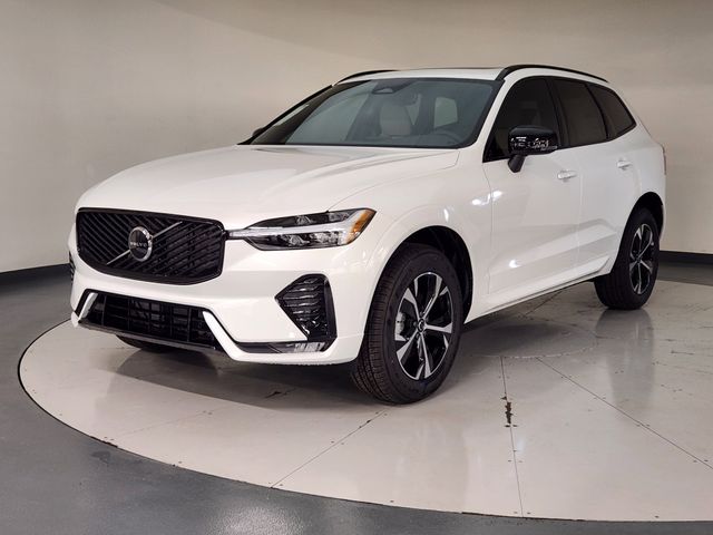 2026 Volvo XC60 B5 Core