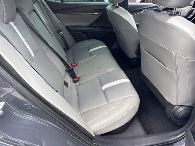 2025 Toyota Camry foto 14