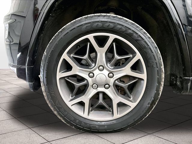 2020 Jeep Grand Cherokee Overland Black at Auto Express Mitsubishi