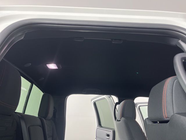 2025 Glacier White Nissan Frontier PRO-X RWD Truck
