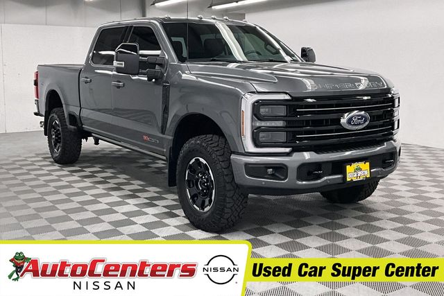 2025 Ford F-250 Super Duty Platinum Crew Cab 4WD
