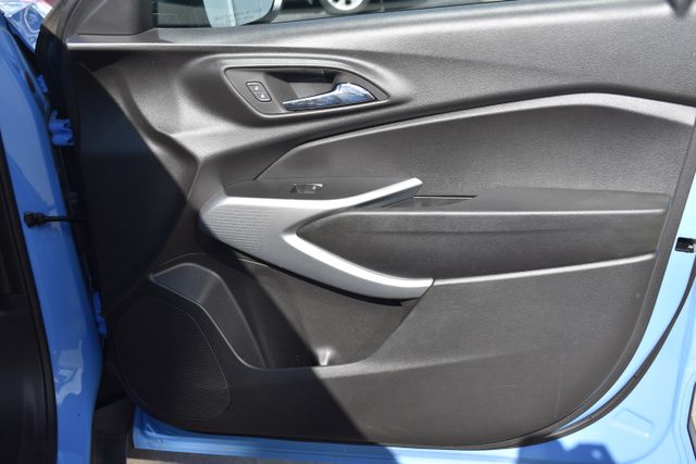 Used 2024 Chevrolet Trax SUV