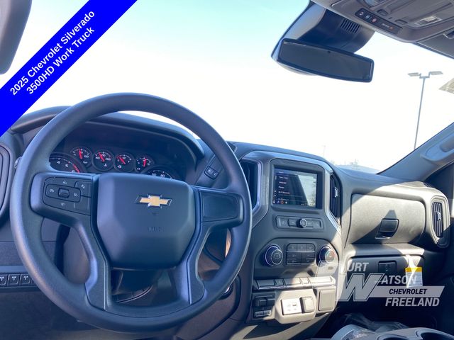 2025 Chevrolet Silverado 3500HD Work Truck photo