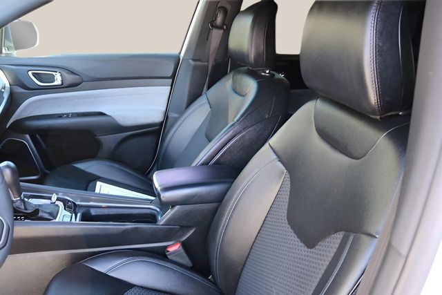 Used Car 2024 Jeep Compass  Latitude For Sale Under $25,000 In Austin, Texas