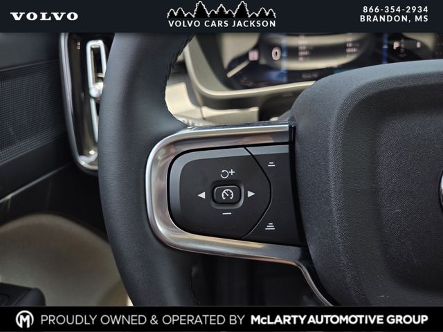 Used 2026 Volvo XC40 SUV