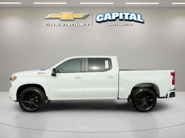 Used 2025 White Chevrolet RST image 2