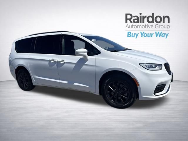 Bright White Clearcoat 2022 Chrysler Pacifica Touring AWD Minivan All-Wheel Drive 9-Speed Automatic