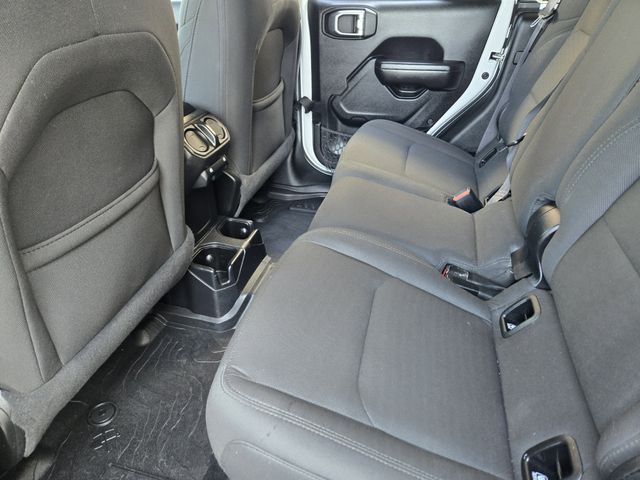 2020 Bright White Clearcoat Jeep Gladiator Sport 4X4 Truck