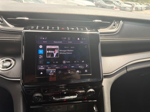 2024 Jeep Grand Cherokee L Altitude 4x4
