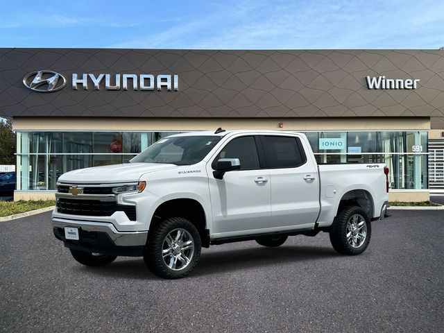 Summit White 2024 Chevrolet Silverado 1500 Pickup Truck Four-Wheel Drive 8-Speed Automatic