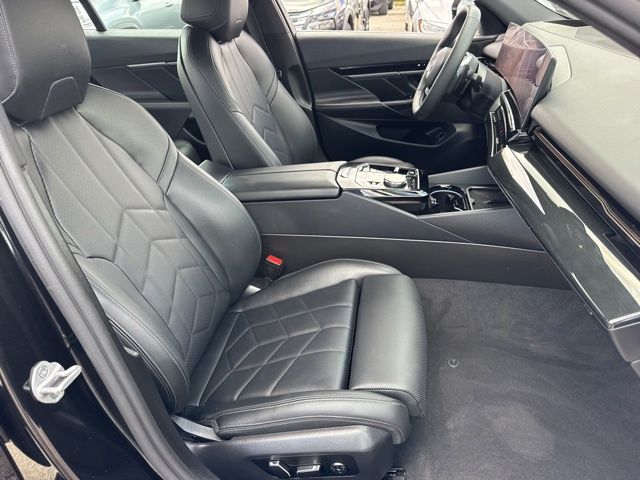 Used 2026 BMW 5 Series Sedan