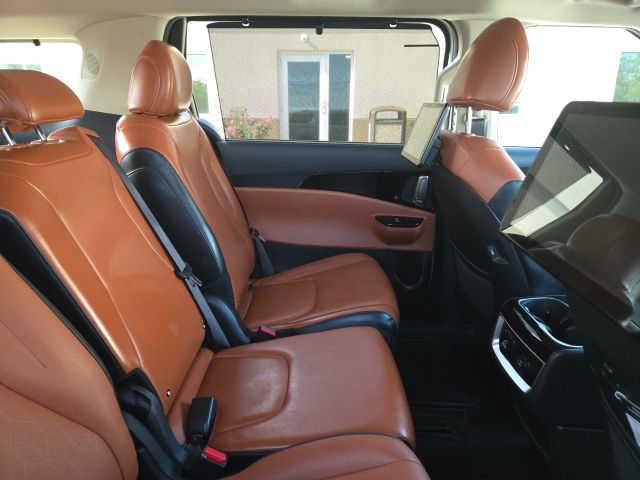 Used 2022 White Kia SX image 5