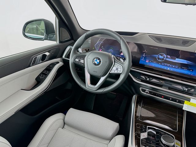 2025 BMW X5 xDrive40i 24