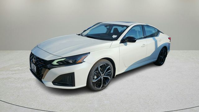 2025 Nissan Altima