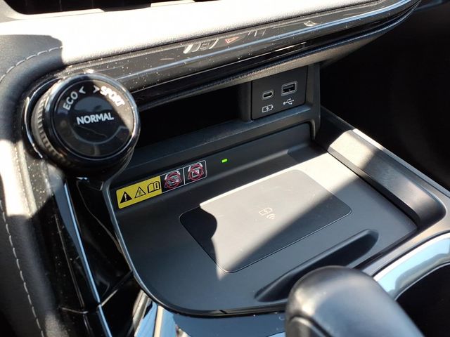 2022 Lexus NX - Image 15