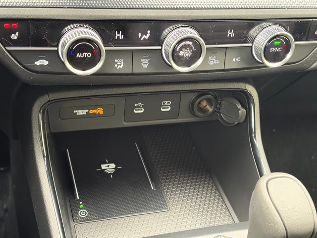 new 2026 Honda CR-V Hybrid car, priced at $41,675